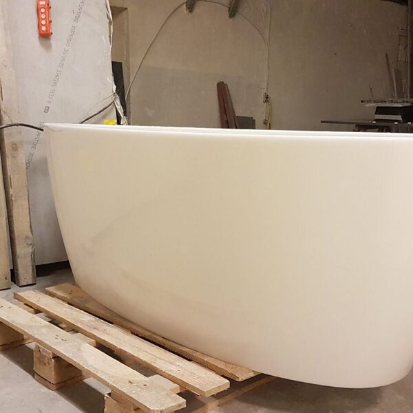 Moving BAthTubs FOR 15 YEARS - parcelies.lv