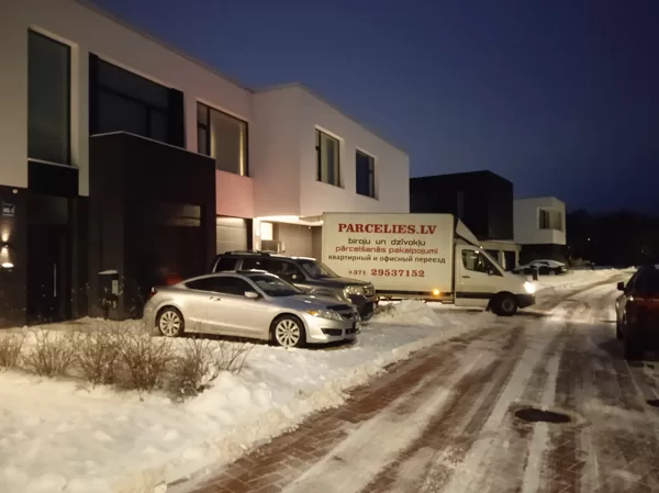 Pārvāšanās Pakalpojumi Latvijā - parcelies.lv